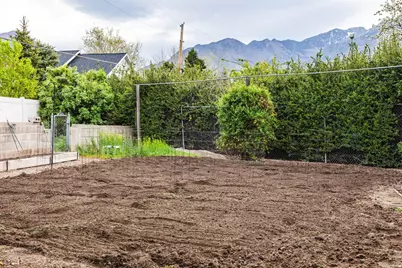 4539 S Willow Rd, Holladay, UT 84117 - Photo 79