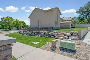 12384 S Overlook Ridge Ct, Riverton, UT 84065 - Photo 49