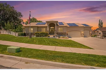 12384 S Overlook Ct, Riverton, UT 84065 - Photo 3