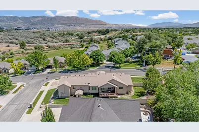 12384 S Overlook Ct, Riverton, UT 84065 - Photo 57