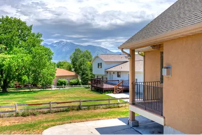 1376 W Jordan Hills Dr, South Jordan, UT 84095 - Photo 27
