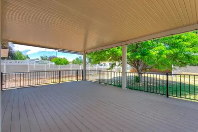 1376 W Jordan Hills Dr, South Jordan, UT 84095 - Photo 7