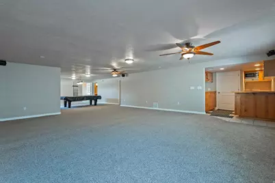 1376 W Jordan Hills Dr, South Jordan, UT 84095 - Photo 35