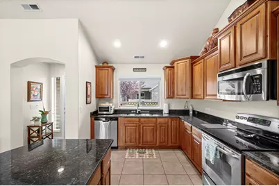 1994 W 9270 S #7D, West Jordan, UT 84088 - Photo 7
