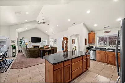 1994 W 9270 S #7D, West Jordan, UT 84088 - Photo 5