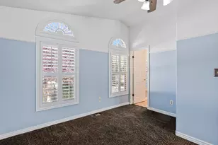 5547 S Harvey Heights Dr, Taylorsville, UT 84129 - Photo 13