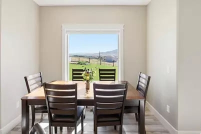 1098 N Valley View Dr, Tremonton, UT 84337 - Photo 11