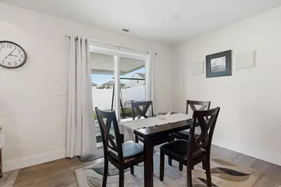 279 W 520 S, Hyde Park, UT 84318 - Photo 13