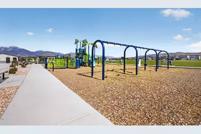 4416 W Defender Dr, Herriman, UT 84096 - Photo 27