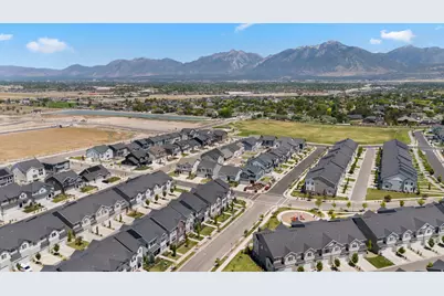 4416 W Defender Dr, Herriman, UT 84096 - Photo 21