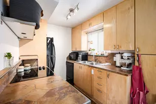 131 S 1000 E, Salt Lake City, UT 84102 - Photo 7