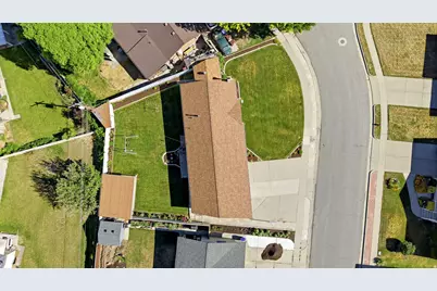 8342 S Van Buren St, Midvale, UT 84047 - Photo 3