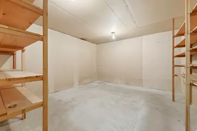 8342 S Van Buren St, Midvale, UT 84047 - Photo 23