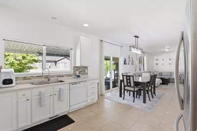 3230 S Summer Trail Dr, West Valley, UT 84120 - Photo 13