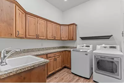 5358 W Evening Side Dr, Herriman, UT 84096 - Photo 27