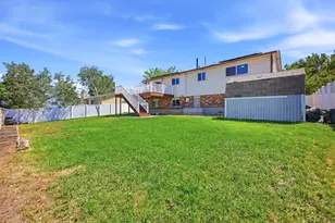 11042 S Lindon Rd E, Sandy, UT 84092 - Photo 23