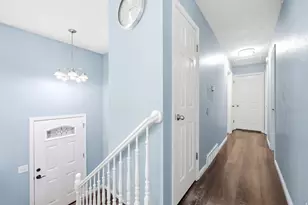 11042 S Lindon Rd E, Sandy, UT 84092 - Photo 9