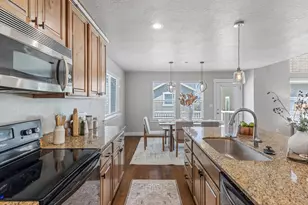 14453 S Yellow Topaz Dr, Herriman, UT 84096 - Photo 9