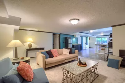 9628 S 2760 E, Sandy, UT 84092 - Photo 31