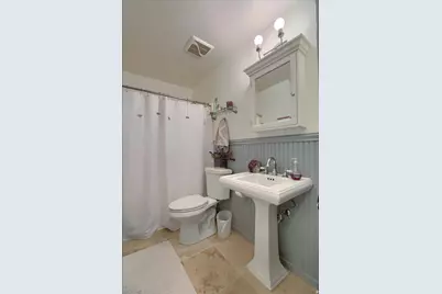 9628 S 2760 E, Sandy, UT 84092 - Photo 15