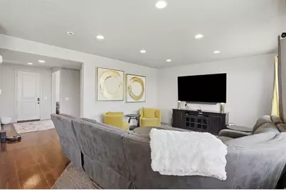 8417 S Otter Dr W, West Jordan, UT 84081 - Photo 5