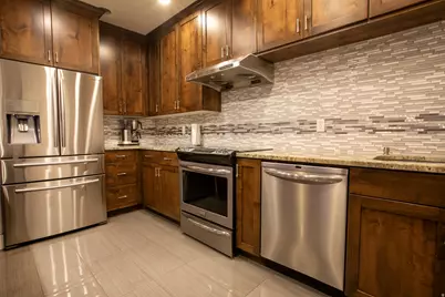588 W 1175 N, Farmington, UT 84025 - Photo 37