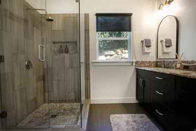 588 W 1175 N, Farmington, UT 84025 - Photo 25