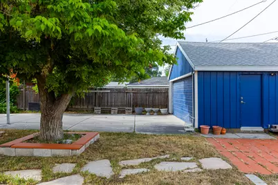 1368 S Emery St W, Salt Lake City, UT 84104 - Photo 37