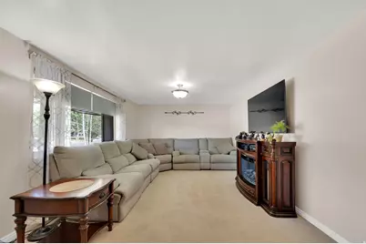 1142 E Turquoise Way, Sandy, UT 84094 - Photo 11