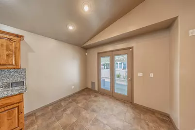 620 W 3600 S, Riverdale, UT 84405 - Photo 7