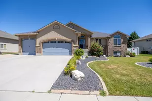 620 W 3600 S, Riverdale, UT 84405 - Photo 3
