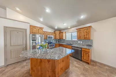 620 W 3600 S, Riverdale, UT 84405 - Photo 35