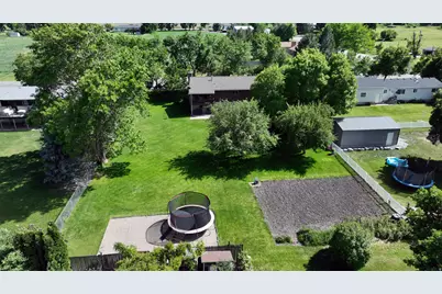 165 W 800 S, Wellsville, UT 84339 - Photo 25