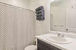 8395 S Iris Lumi Ln, Midvale, UT 84047 - Photo 13