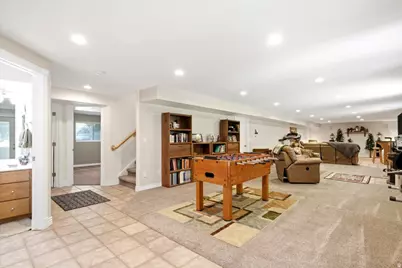 1561 E Lakeview Way S, Ogden, UT 84403 - Photo 23