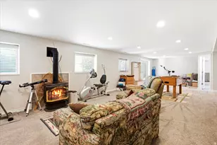1561 E Lakeview Way S, Ogden, UT 84403 - Photo 25