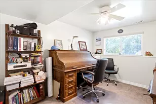 1561 E Lakeview Way S, Ogden, UT 84403 - Photo 29