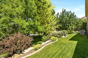 1561 E Lakeview Way S, Ogden, UT 84403 - Photo 37