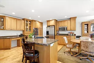 1561 E Lakeview Way S, Ogden, UT 84403 - Photo 11