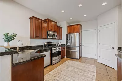 331 E Nechatel Dr, Draper, UT 84020 - Photo 7