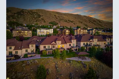 331 E Nechatel Dr, Draper, UT 84020 - Photo 3