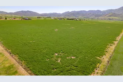6400 S 2633 W #5, Wellsville, UT 84339 - Photo 11