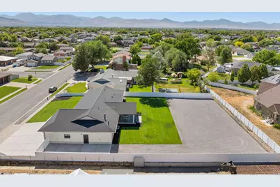1352 W 11940 S, Riverton, UT 84065 - Photo 65