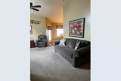 244 N Home Towne Ct, Tooele, UT 84074 - Photo 9