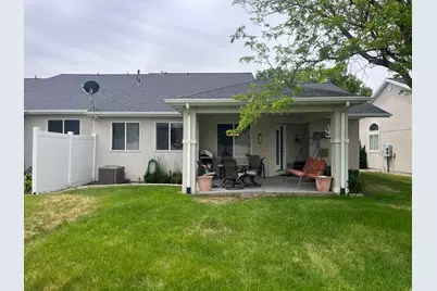 244 N Home Towne Ct, Tooele, UT 84074 - Photo 29