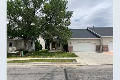 244 N Home Towne Ct, Tooele, UT 84074 - Photo 3