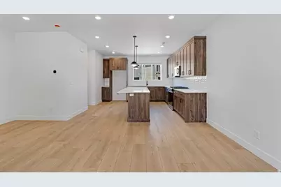 866 E Brookshade Ln S #104, Murray, UT 84107 - Photo 3