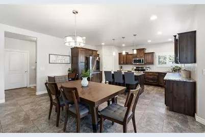 2534 N 1275 W, Clinton, UT 84015 - Photo 9