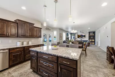2534 N 1275 W, Clinton, UT 84015 - Photo 15
