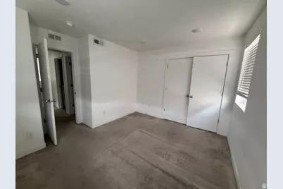 557 N 290 E, Vineyard, UT 84059 - Photo 5